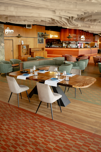 Stół premium z żywicą epoksydową i topolą czeczotą - 2