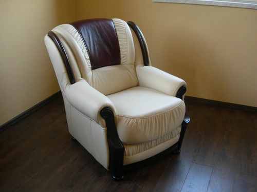 Skórzany fotel Milano w stylu klasycznym z drewnianymi wstawkami 100% skóra naturalna - 1